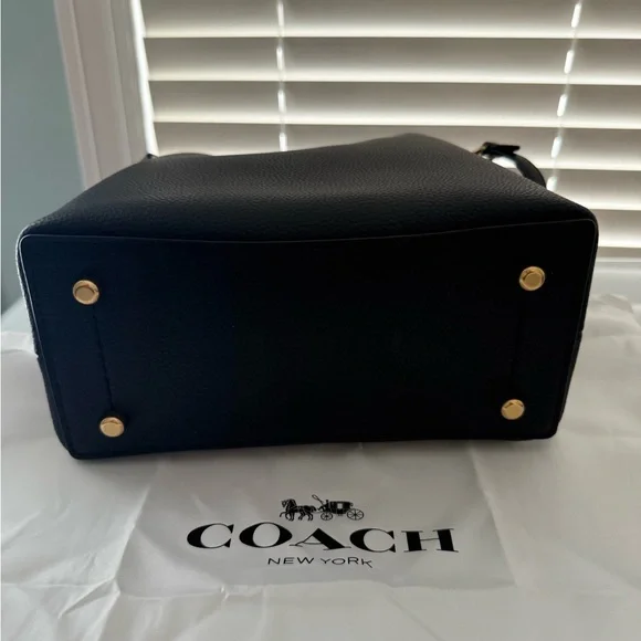 COACH C3916 Willow Bucket Bag Black Polished Pebble Leather Crossbody Shoulder - Picture 4 of 8